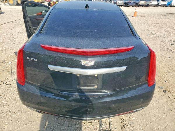 2016 CADILLAC XTS Luxury
