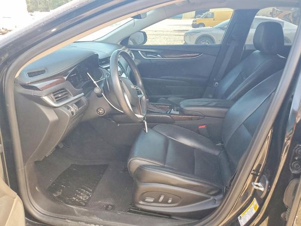 2016 CADILLAC XTS Luxury