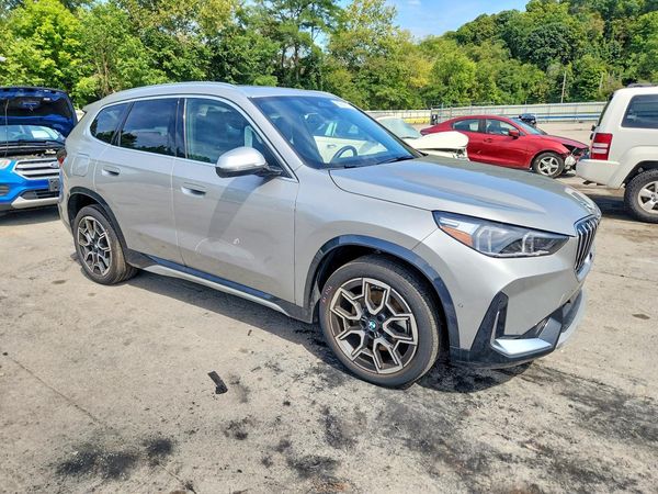2025 BMW X1