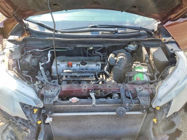 2014 HONDA CRV LX — Engine bay