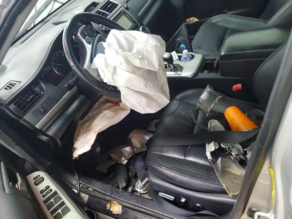 2012 TOYOTA CAMRY — DENT