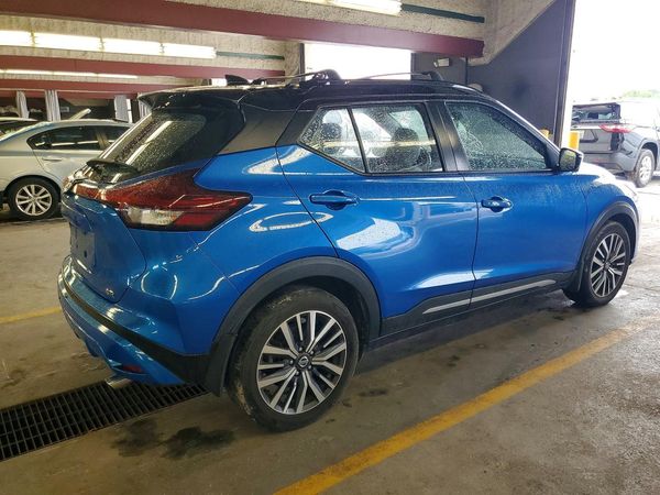 2021 NISSAN KICKS SR