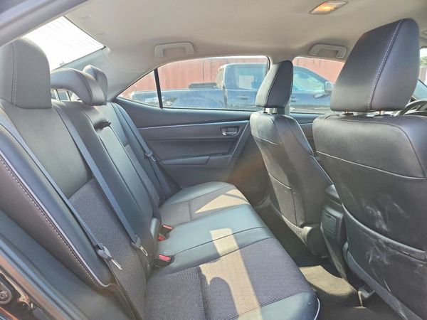 2015 TOYOTA COROLLA