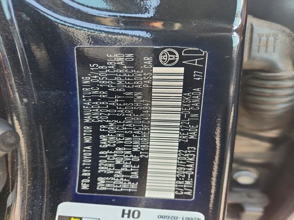 2015 TOYOTA COROLLA