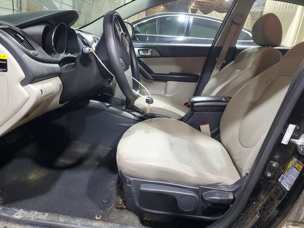 2013 KIA FORTE