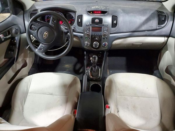 2013 KIA FORTE