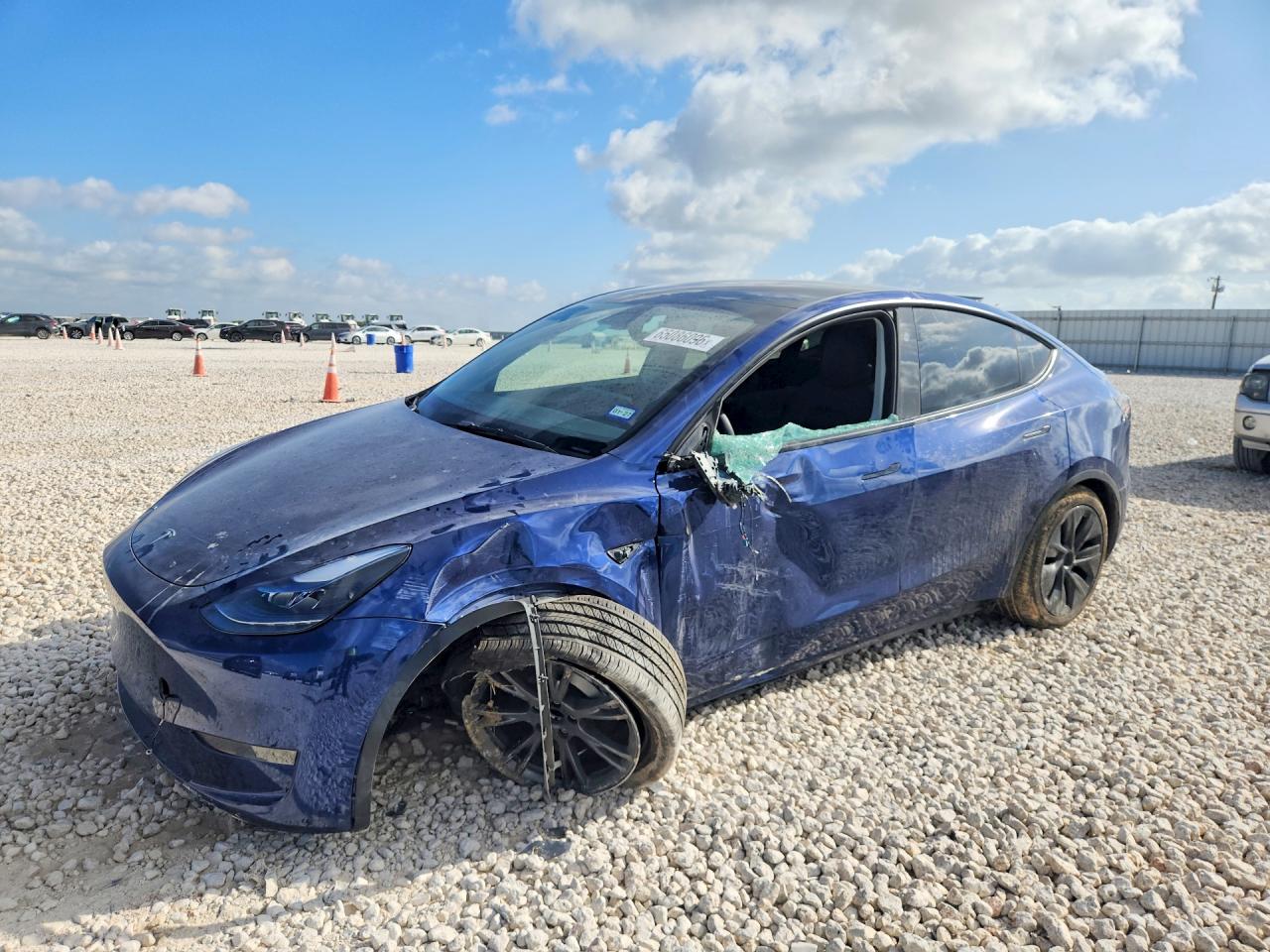 2025 TESLA MODEL Y