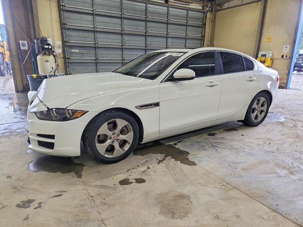 2018 JAGUAR XE