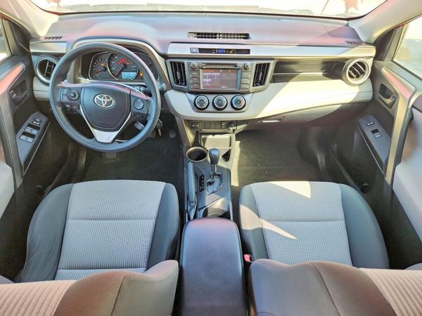 2015 TOYOTA RAV4 LE (X Grade)
