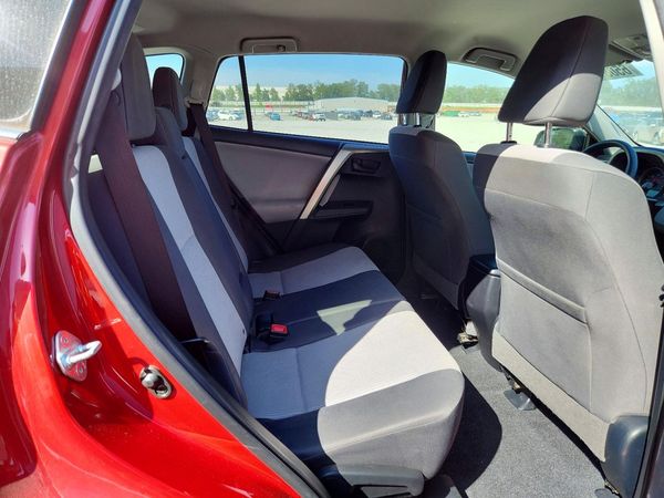 2015 TOYOTA RAV4 LE (X Grade)