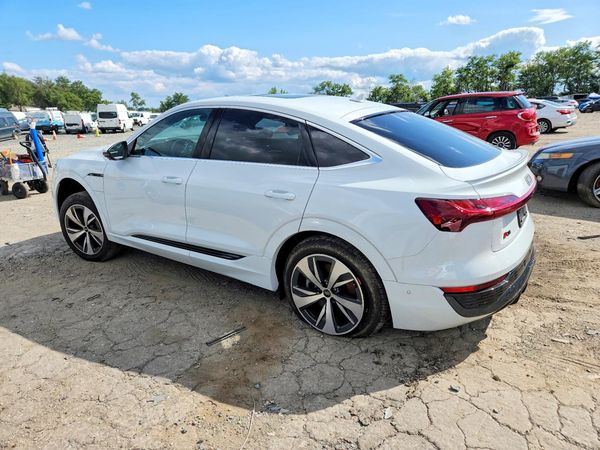 2024 AUDI Q8 E-TRON quattro Preminum Plus