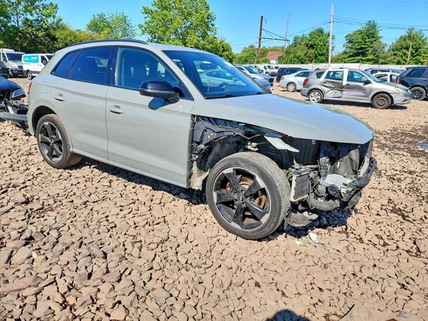 2020 AUDI SQ5 quattro Premium Plus