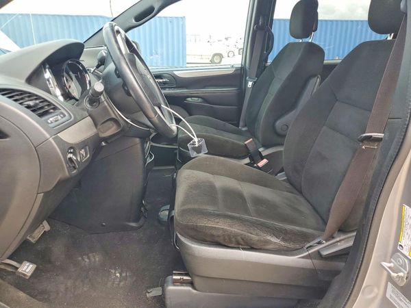2015 DODGE GRAND CARAVAN SE
