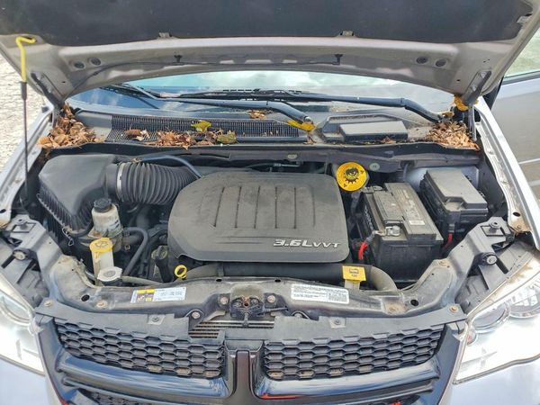 2015 DODGE GRAND CARAVAN SE
