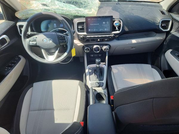 2023 HYUNDAI VENUE SEL, Limited