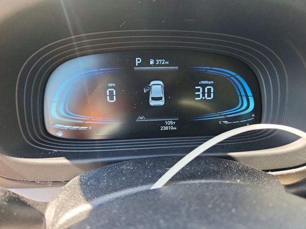 2023 HYUNDAI VENUE SEL, Limited