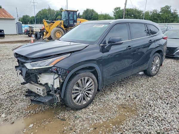 2020 TOYOTA HIGHLANDER Platinum