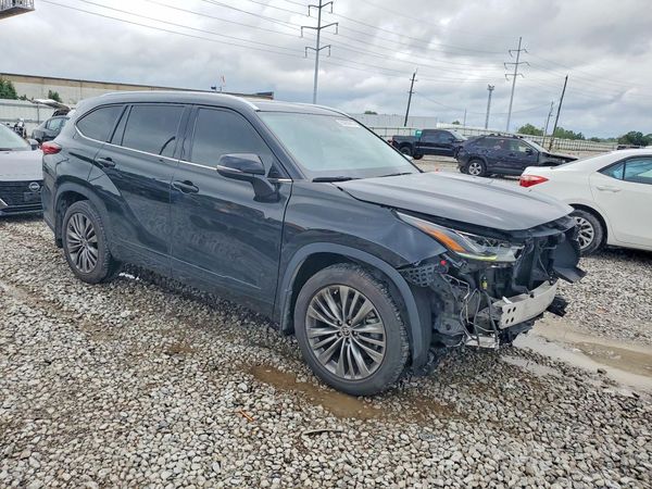 2020 TOYOTA HIGHLANDER Platinum