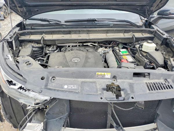 2020 TOYOTA HIGHLANDER Platinum