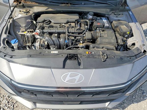 2024 HYUNDAI ELANTRA SEL w/ Convenience Pkg