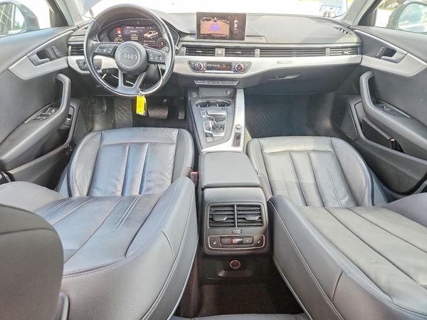 2017 AUDI A4 quattro Premium Plus