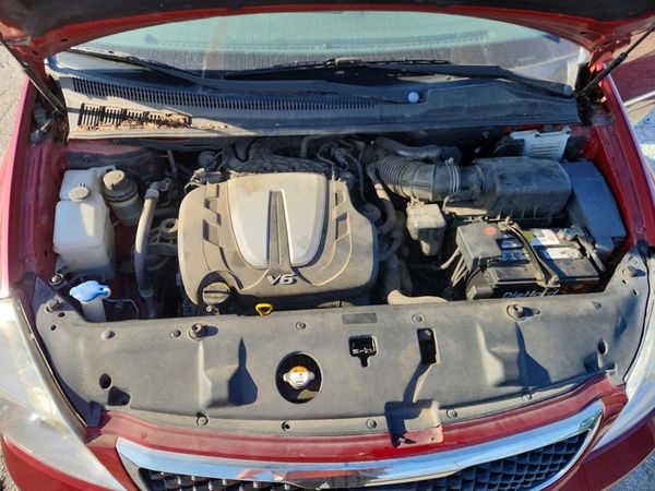 2014 KIA SEDONA GLS