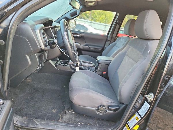 2016 TOYOTA TACOMA
