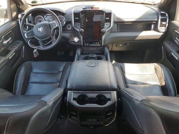 2024 RAM 1500 LARAMIE CREW CAB 4X4