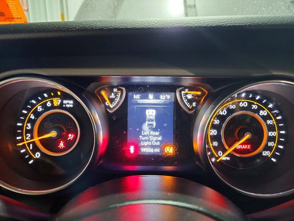 2022 JEEP WRANGLER Sport