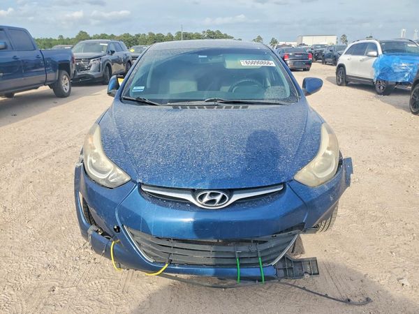 2016 HYUNDAI ELANTRA