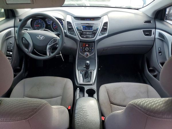 2016 HYUNDAI ELANTRA