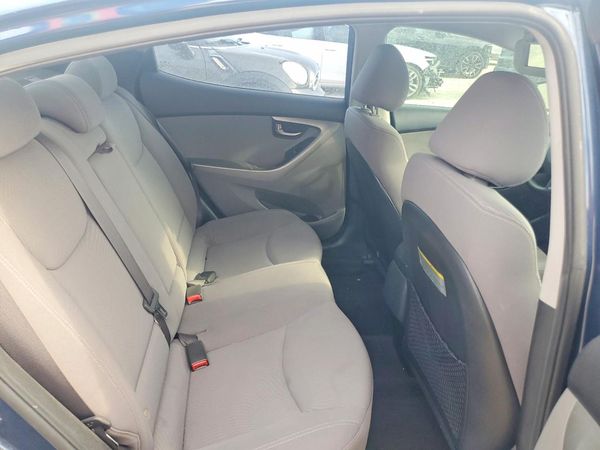 2016 HYUNDAI ELANTRA