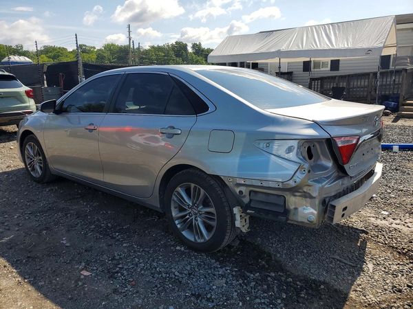 2016 TOYOTA CAMRY