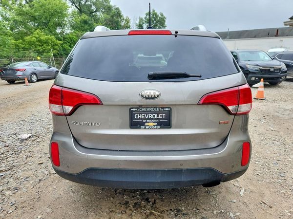 2014 KIA SORENTO Base/ LX