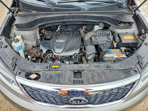 2014 KIA SORENTO Base/ LX