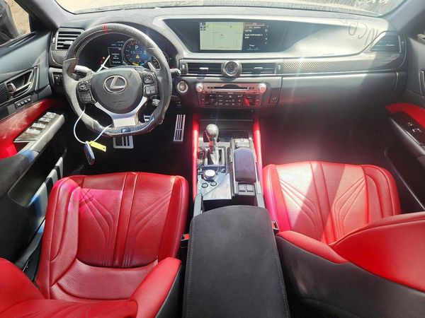 2016 LEXUS GS F