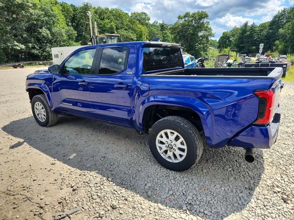 2025 TOYOTA TACOMA