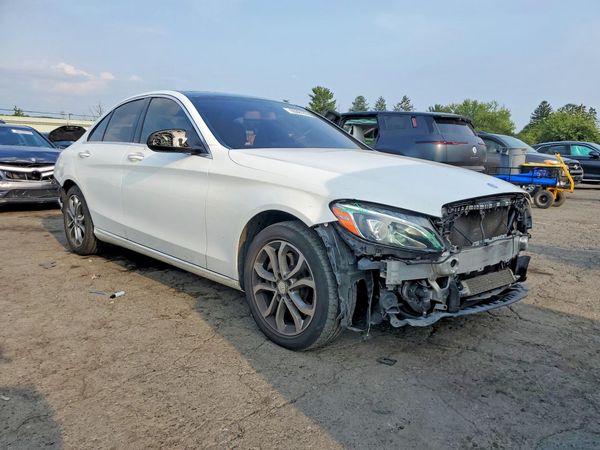 2015 MERCEDES-BENZ C 4-MATIC