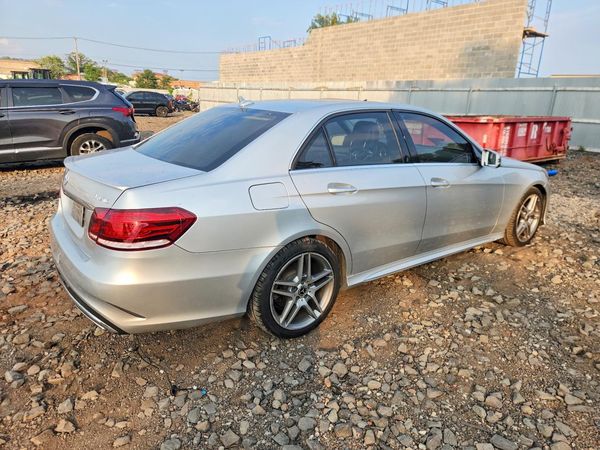 2014 MERCEDES-BENZ E E350