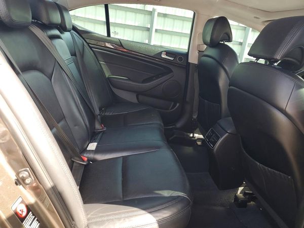 2014 KIA CADENZA EX