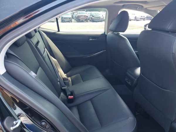 2015 LEXUS IS 250