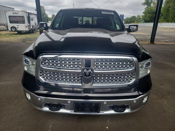 2014 RAM 1500 Laramie