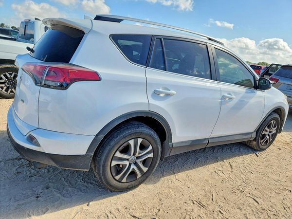 2016 TOYOTA RAV4 LE (X Grade)