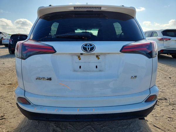 2016 TOYOTA RAV4 LE (X Grade)