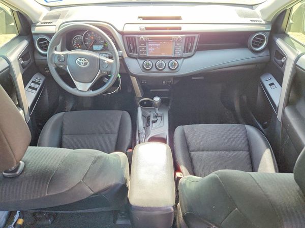 2016 TOYOTA RAV4 LE (X Grade)