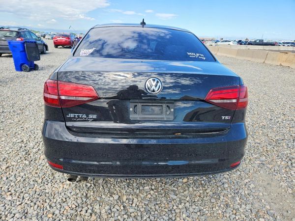 2017 VOLKSWAGEN JETTA SE