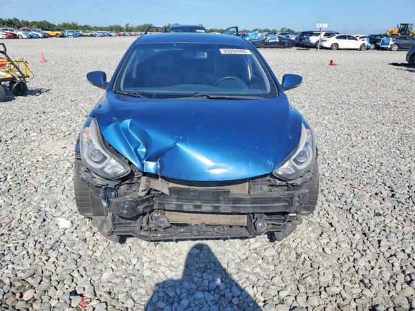 2015 HYUNDAI ELANTRA
