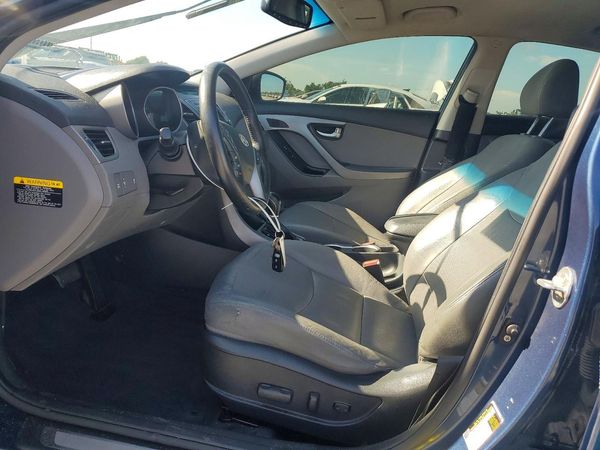 2015 HYUNDAI ELANTRA