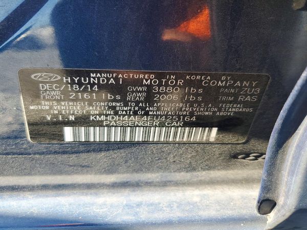 2015 HYUNDAI ELANTRA