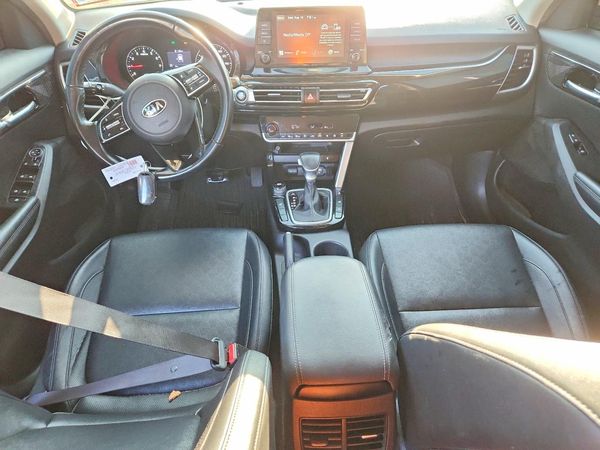 2021 KIA SELTOS EX